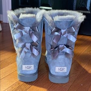 UGG Bailey bow II boot
